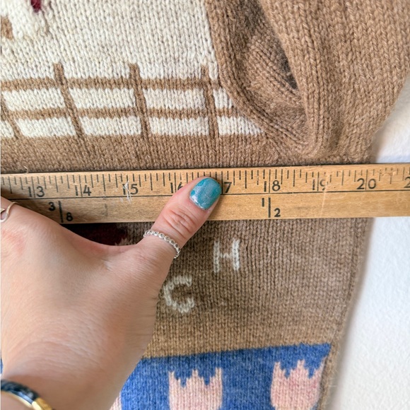 No label - front says Coach - Brown and Cream colorblock patchwork farm Sweater - Picture 7 of 11